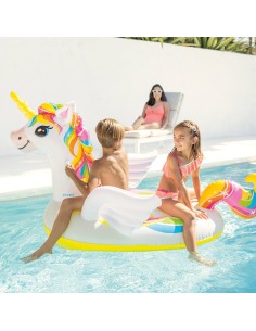 Unicorn Figure Float | Distria 2