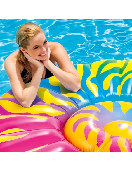 Colchão de conchas multicoloridas INTEX | Distria