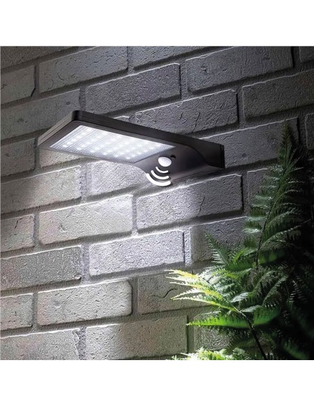 Refletor solar LED externo com sensor de movimento | Distria
