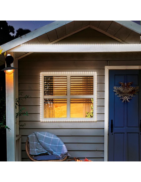 Tiras LED solar exterior autoadesivo Aktive | Distria