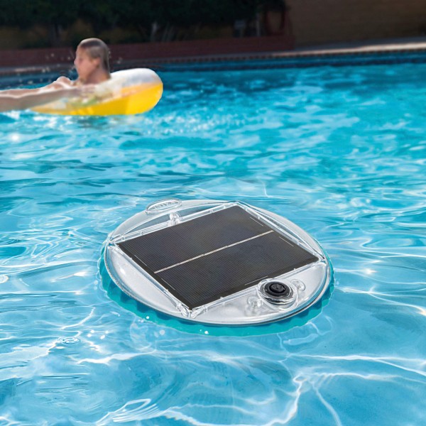 Luz LED flutuante carregamento solar para piscinas | IDistria
