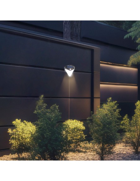 Luminária de parede 8 LEDs, 80 lúmens e sensor de movimento | Distria