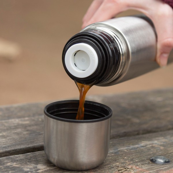 Garrafa térmica Aktive 500 ml em aço inoxidável com copo | Distria