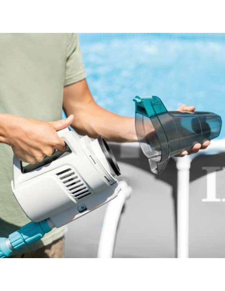 Aspiradora de piscina manual con batería INTEX | Distria