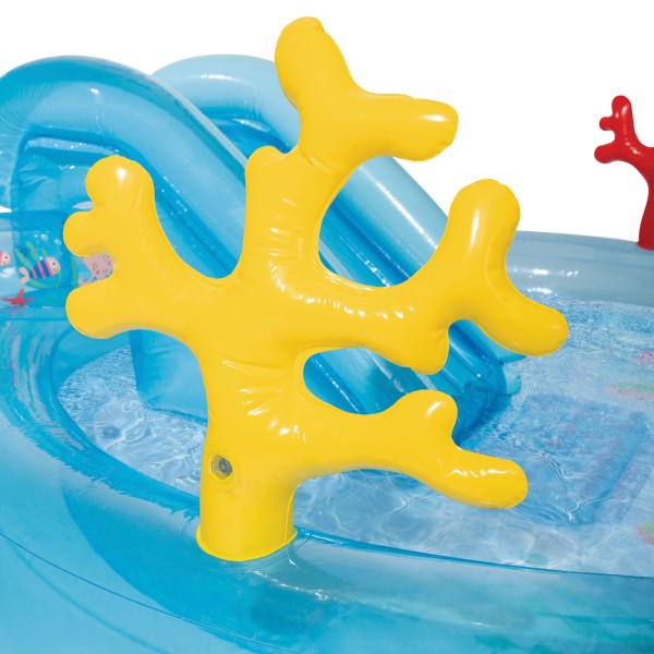 Centro inflável de jogos aquáticos no fundo do mar | Distria